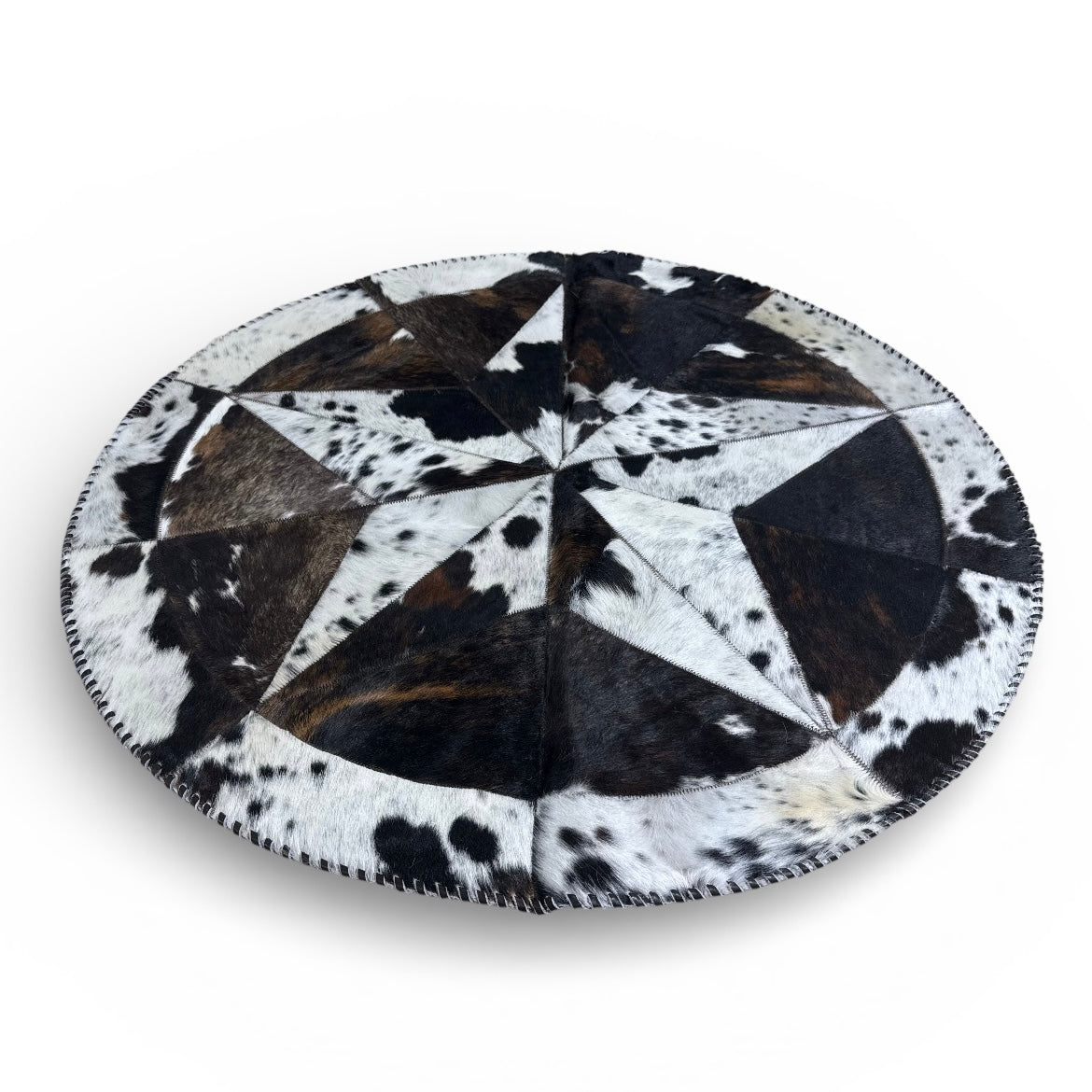 Genuine Cowhide Star Round Rug 3 – 3.5 ft