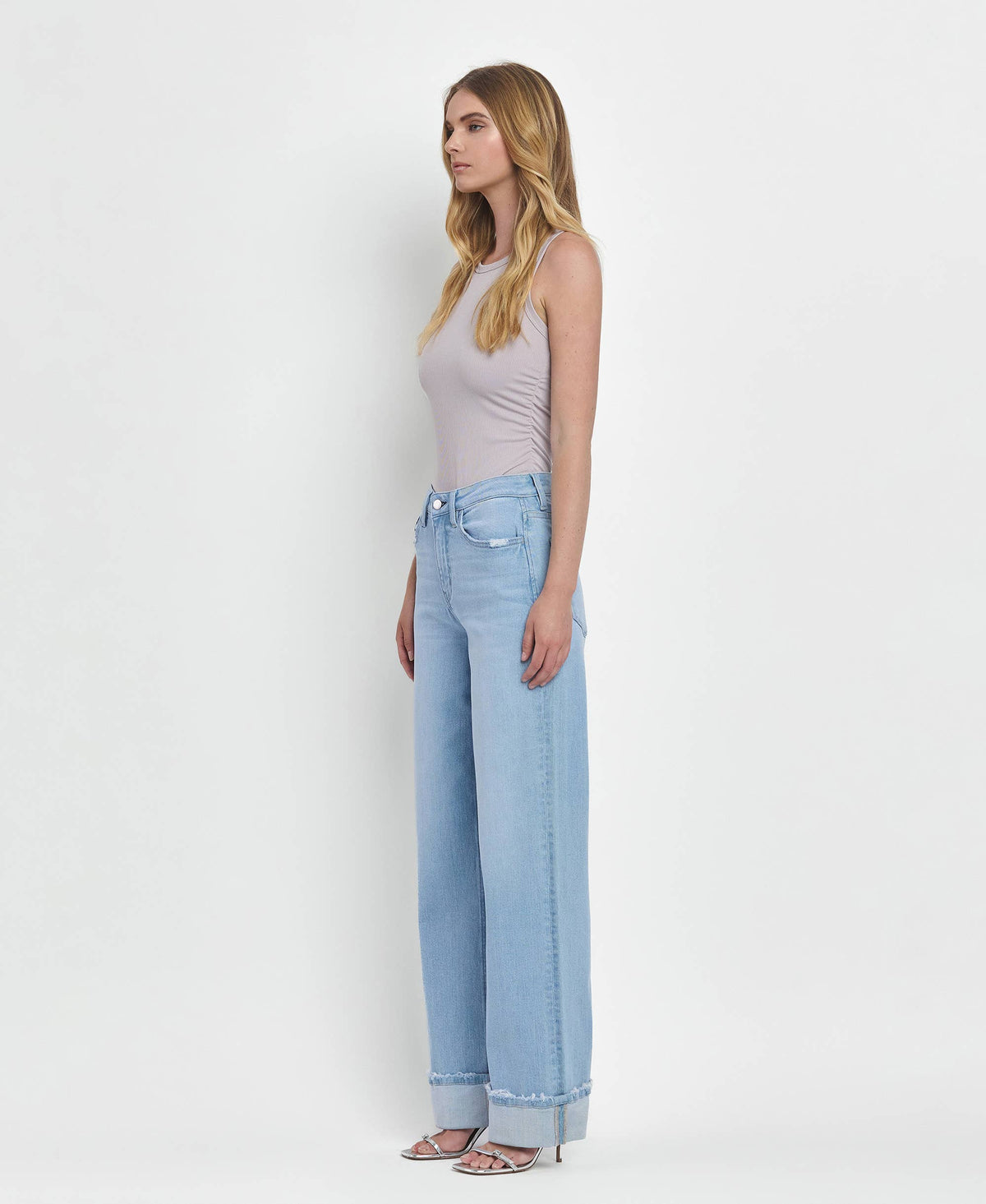 Super High Rise Cuffed Baggy Wide Jeans Intrepid