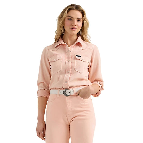 Wrangler Women’s Colorwash Slim Long Sleeve Snap Western Shirt