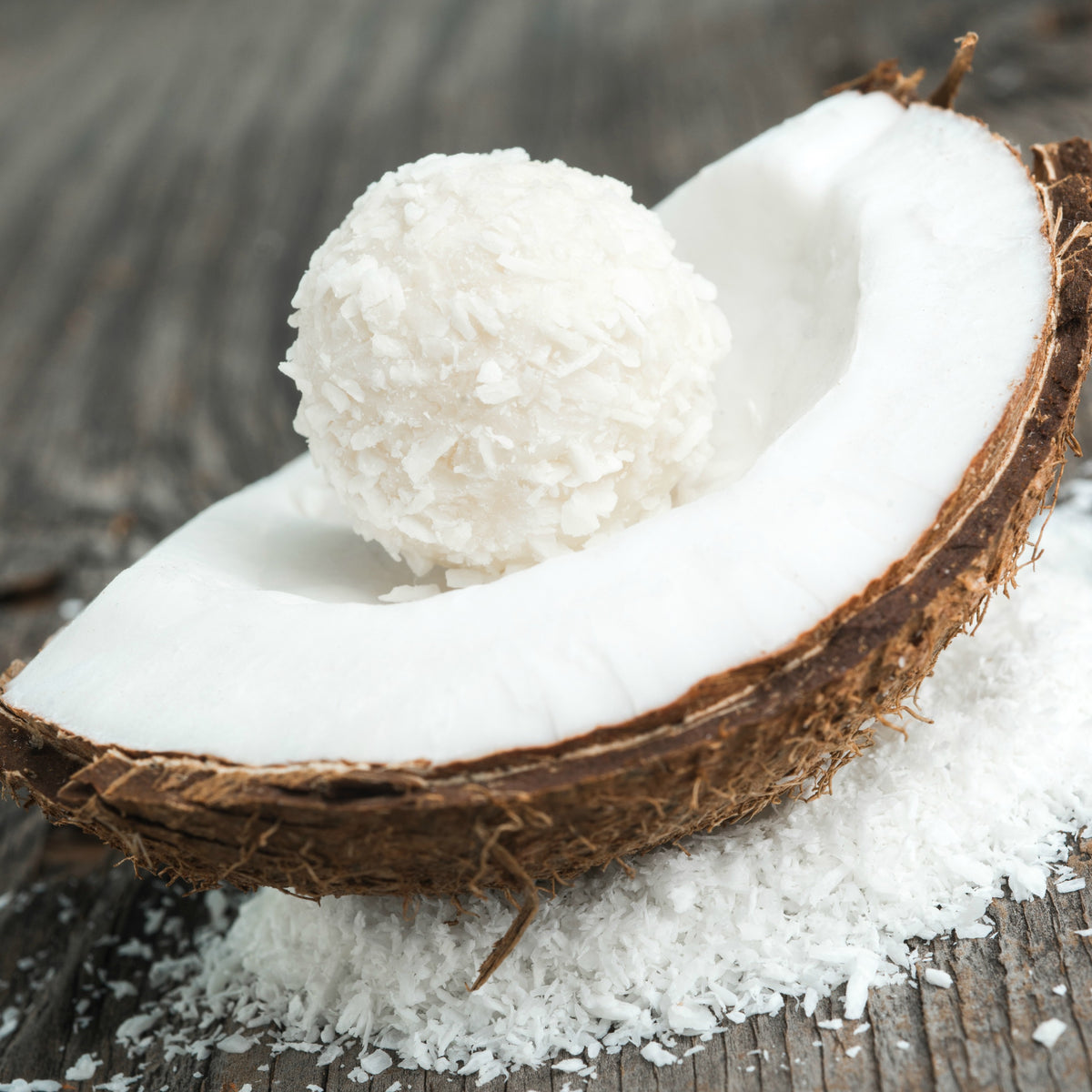 COCONUT VANILLA SOY CANDLE