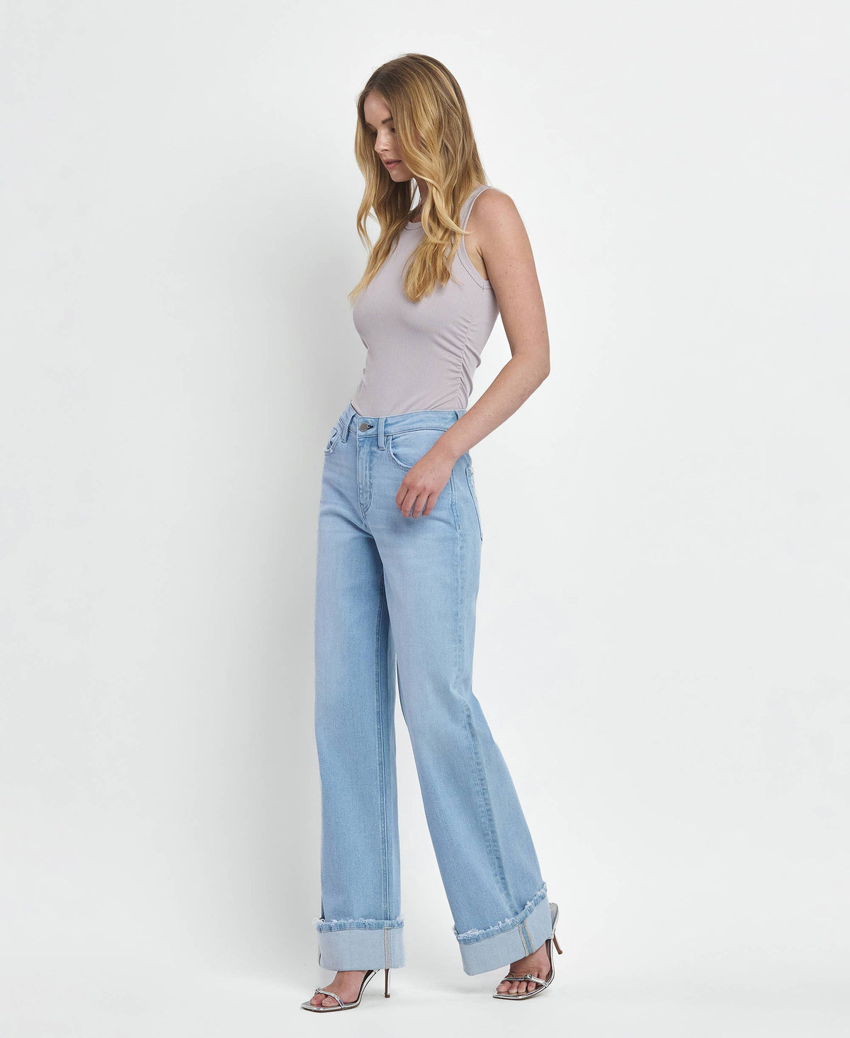 Super High Rise Cuffed Baggy Wide Jeans Intrepid