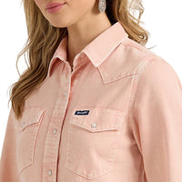 Wrangler Women’s Colorwash Slim Long Sleeve Snap Western Shirt