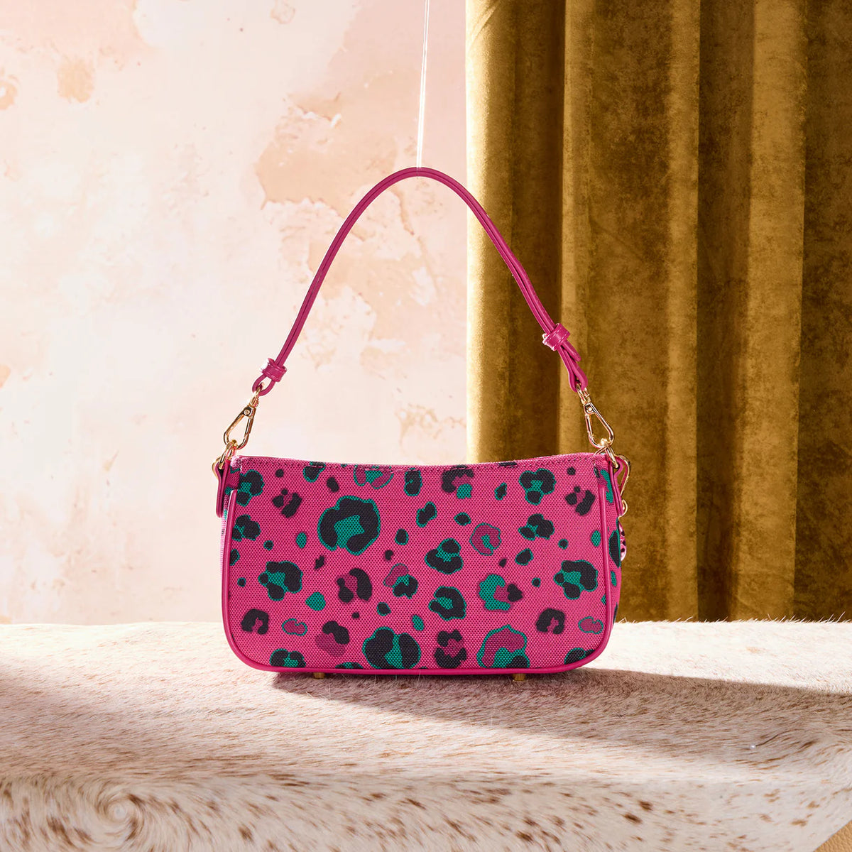Wrangler Leopard Print Canvas Shoulder Bag with Chain Strap
