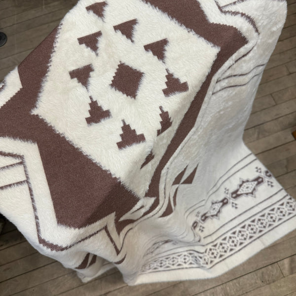 Gina Knit Throw Blanket