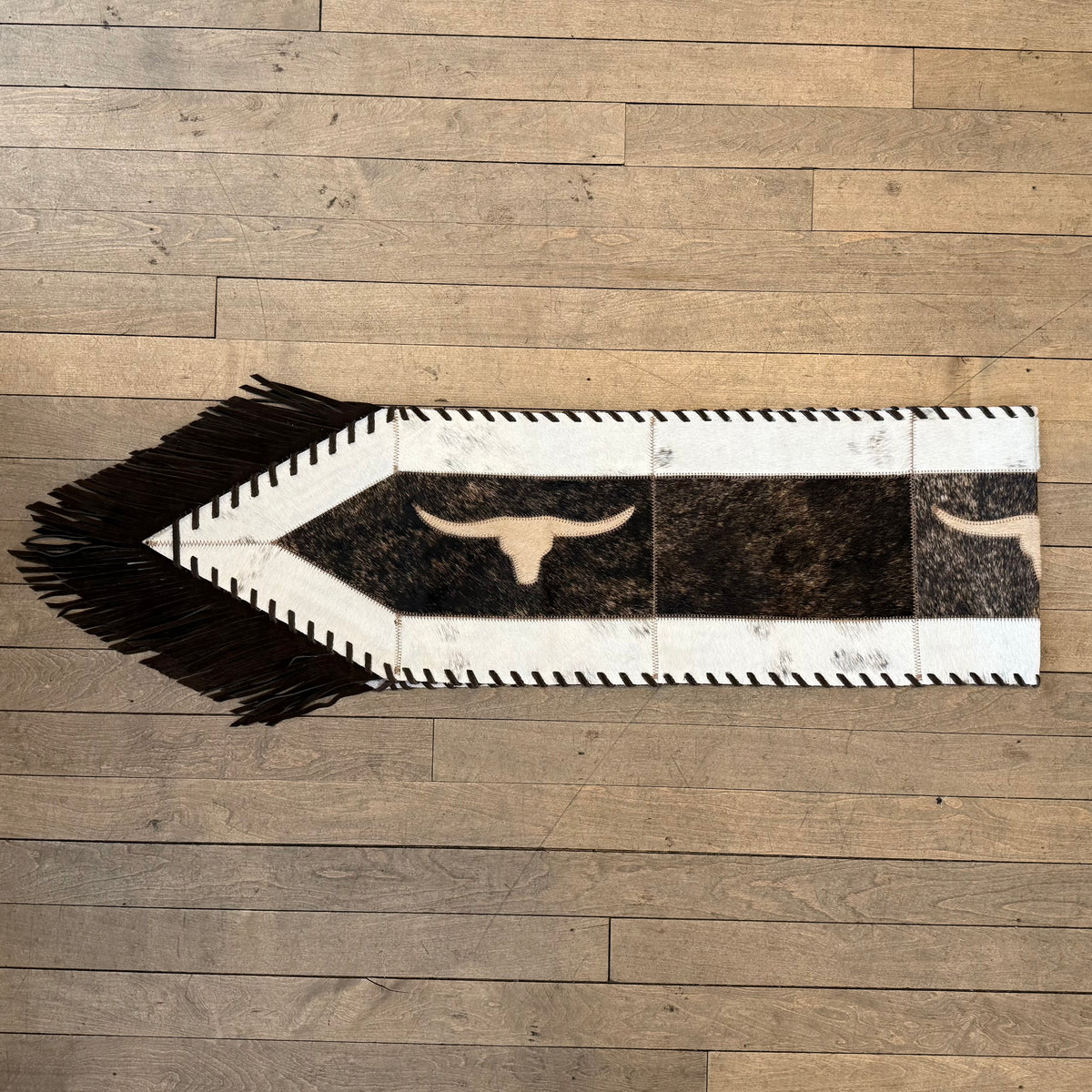 Medium Cowhide Table Runner - Longhorn