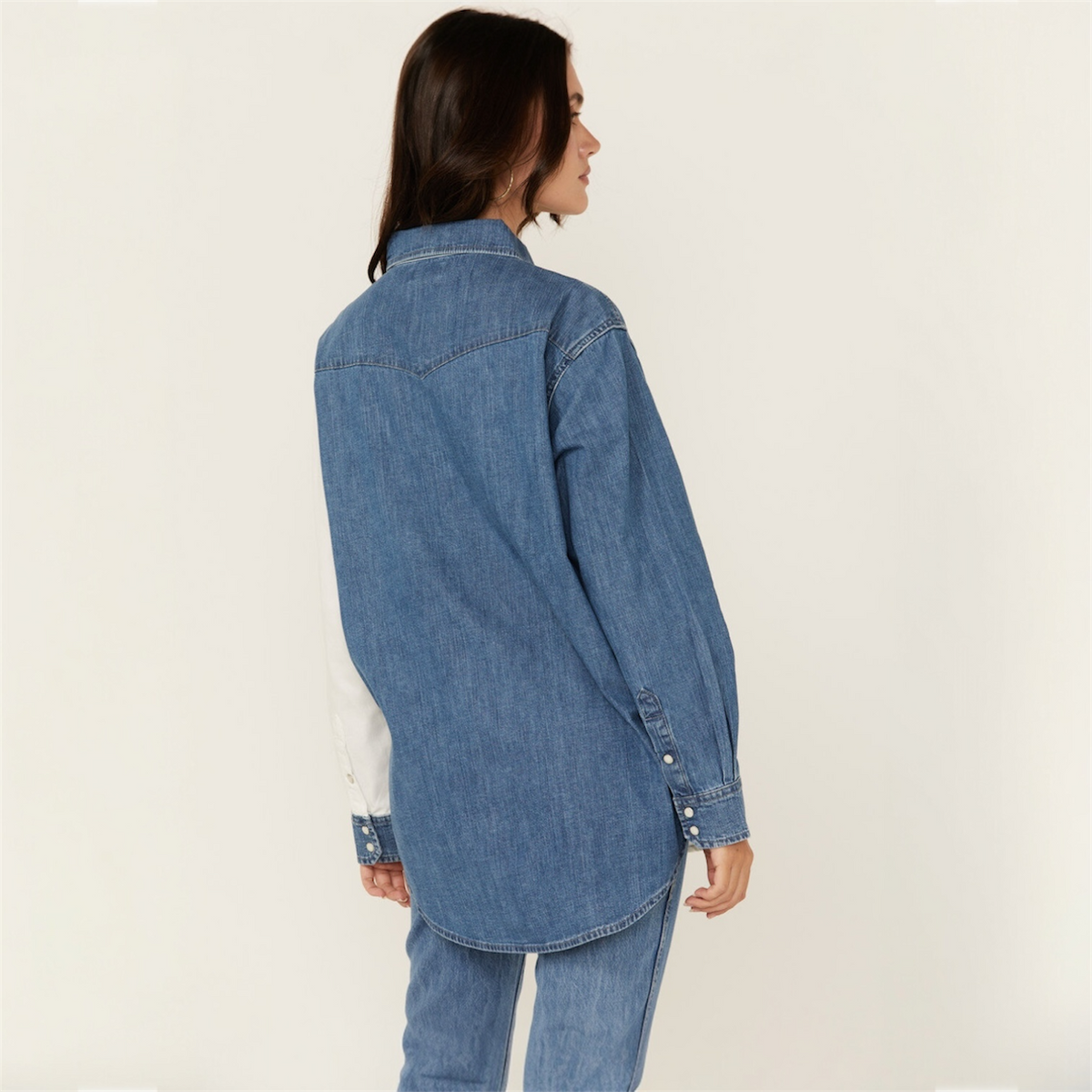 Wrangler Retro Women’s Color Block Denim Long Sleeve Snap Western Shirt