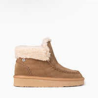 Women’s Chandra Minnetonka Boots