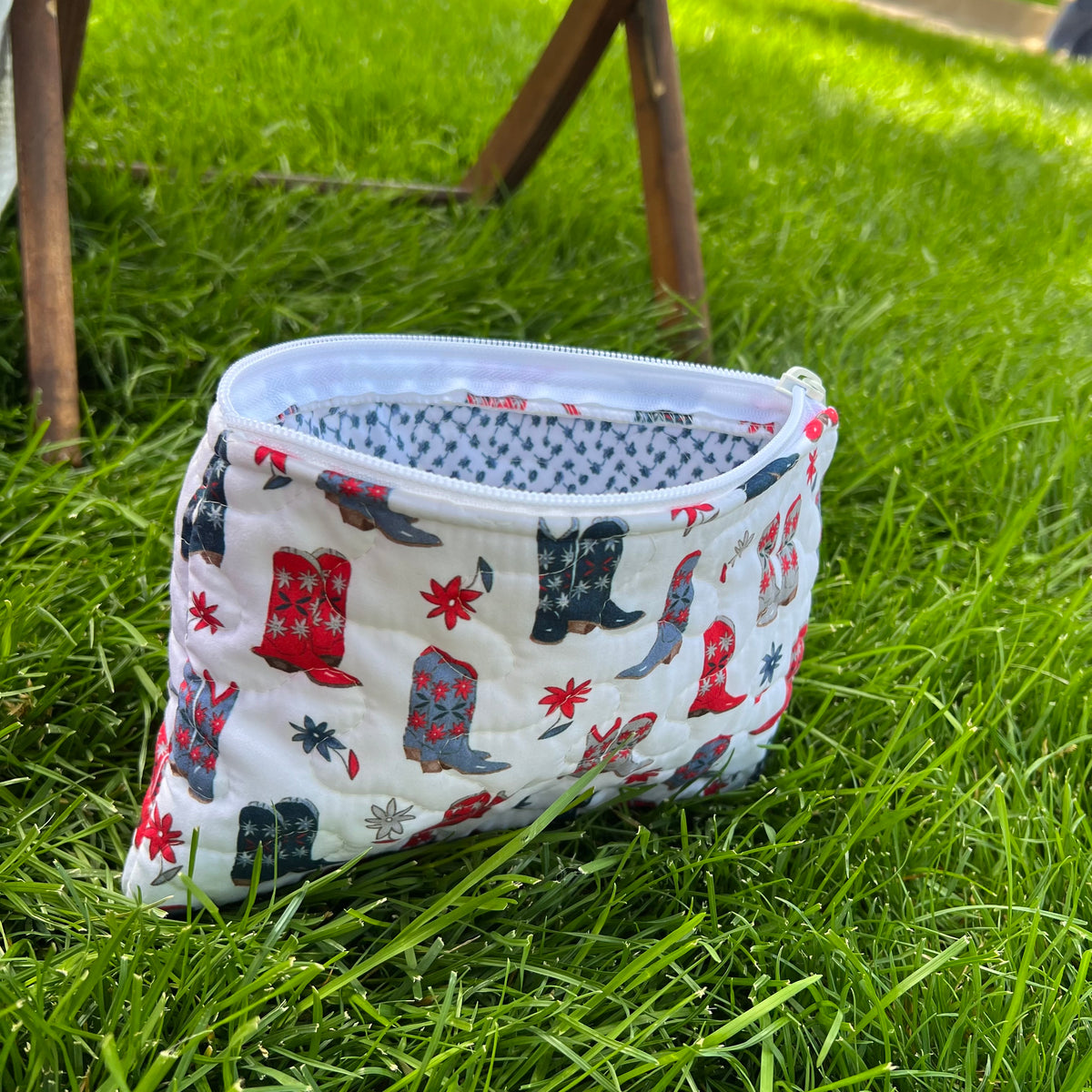 Daisy Boots Americana Small Makeup Bag