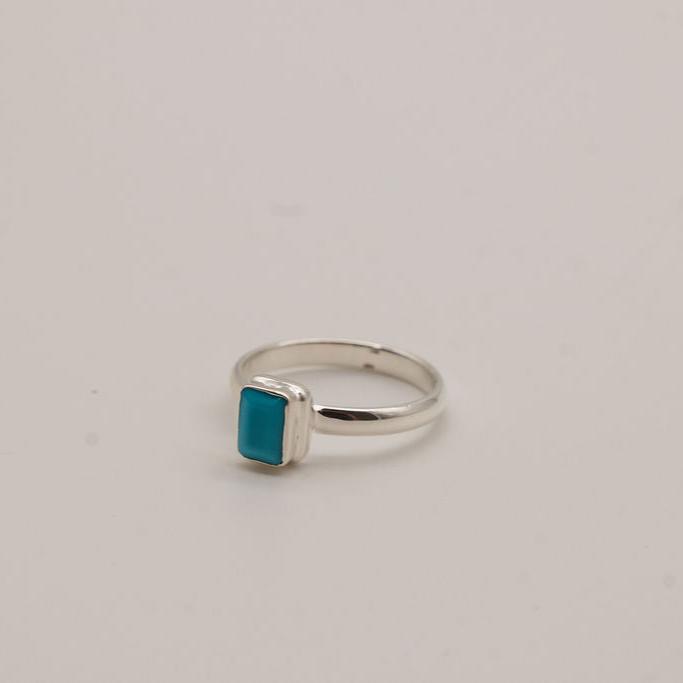 Small Turquoise and Sterling Silver Rings- Size 9