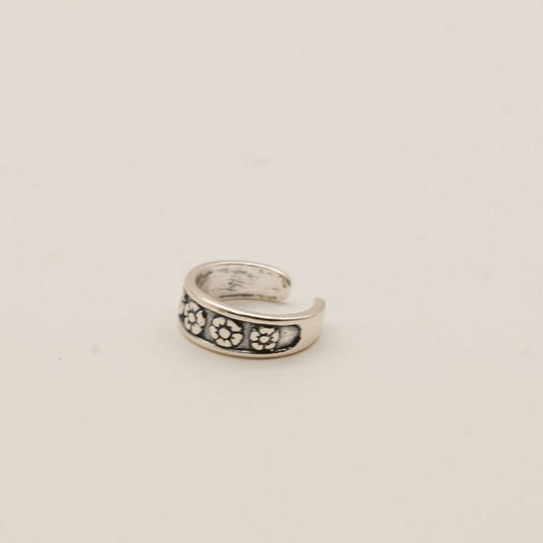 Sunken Flowers Sterling Silver Toe Ring