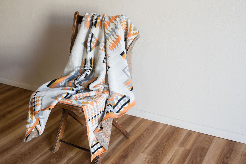 Talon Ridge Mesa Throw