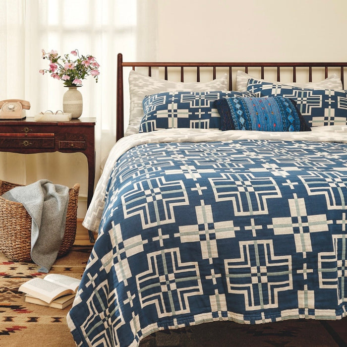 Pendleton San Marcos Marine Coverlet