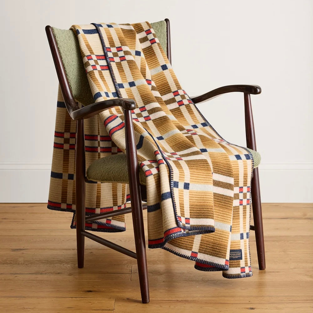 Pendleton Four Square Throw