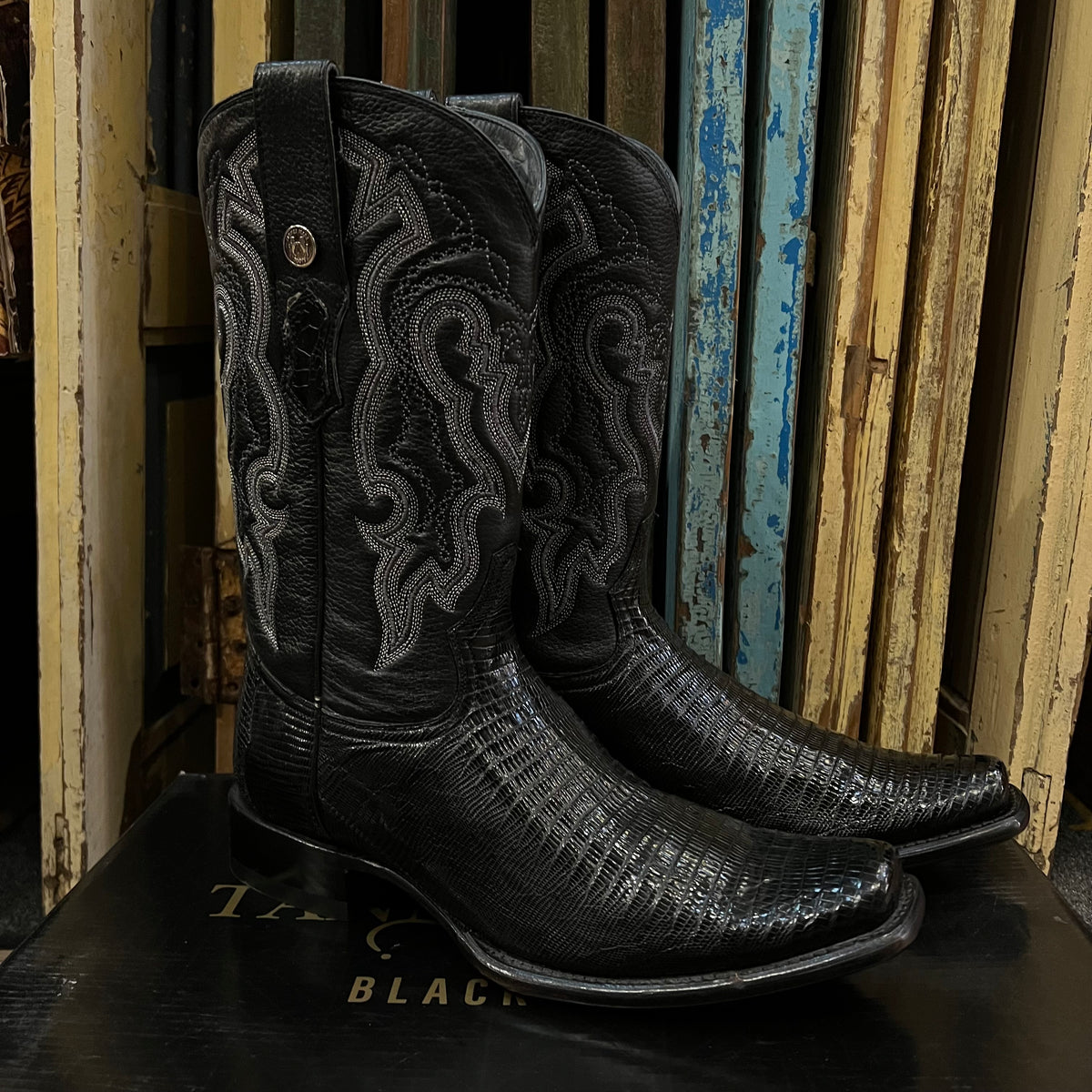 Men’s Lizard Vidriado Square-toe Boots