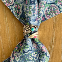 Scarf Slide