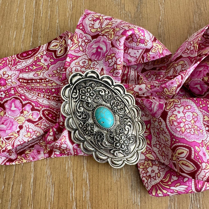 Scarf Slide