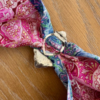 Scarf Slide