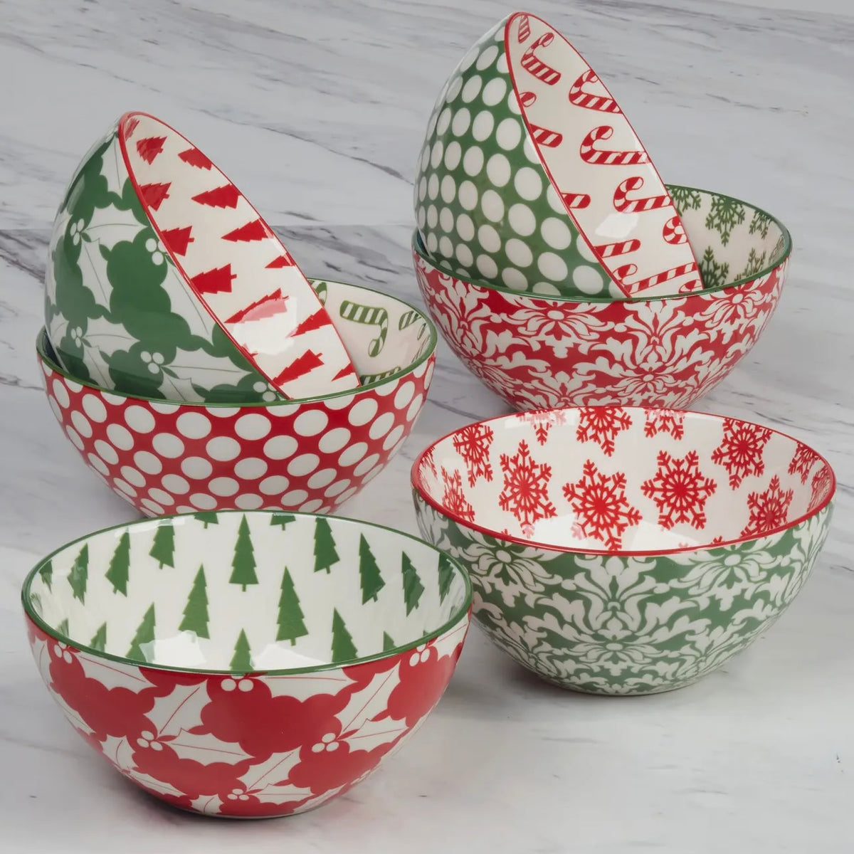 Winter Medley Christmas Bowls