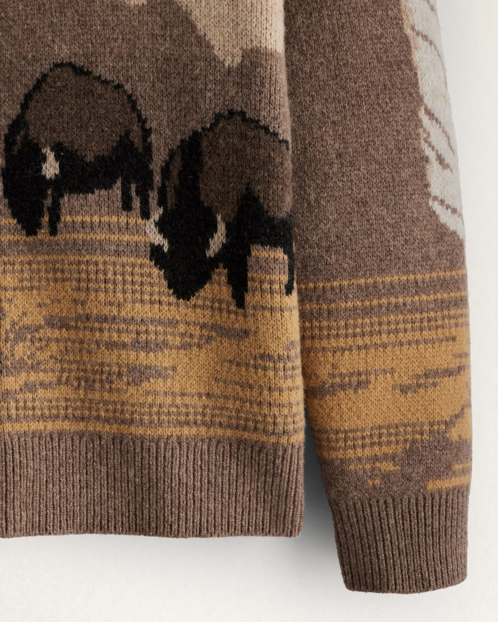 Pendleton Men’s In Their Element Lambswool Cardigan