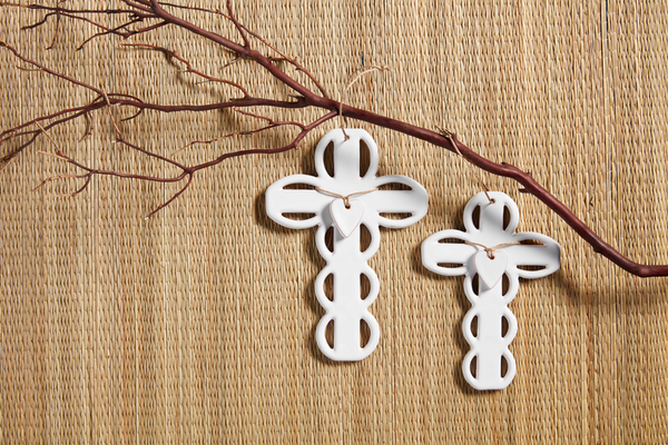 LARGE SCALLOPED CERAMIC CROSS