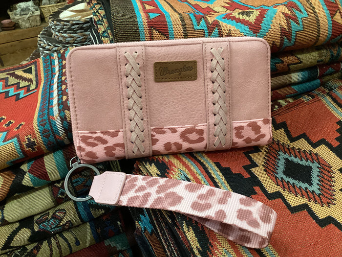 Wrangler Zip Wallet Leopard Print