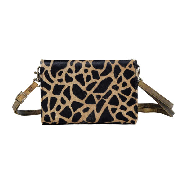 Myra Asset Wallet Shoulder Bag