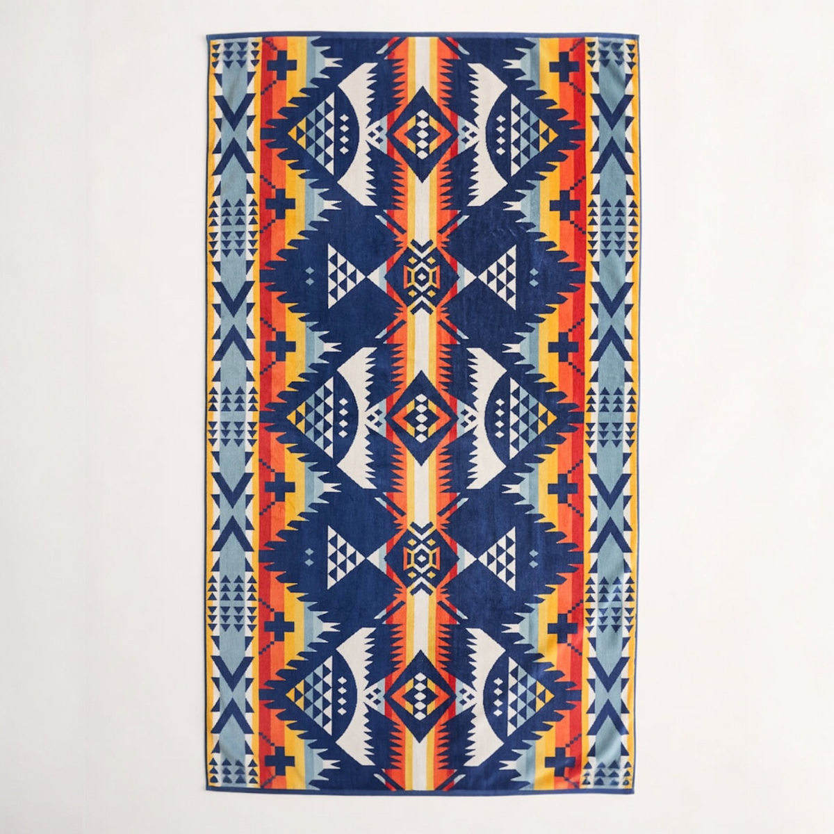 Pendleton Nehalem Navy Jacquard Spa Towel