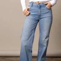 Zoey Light Wash Kimes Jeans