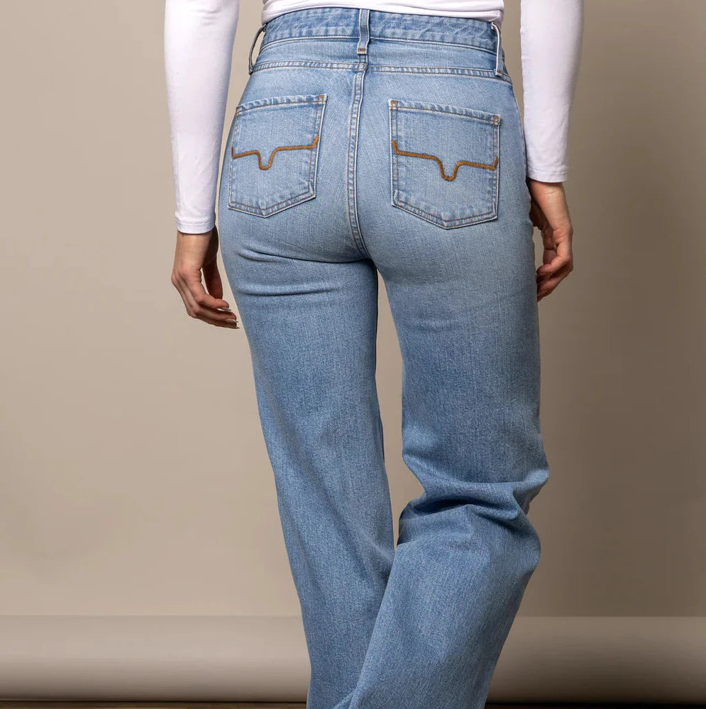 Zoey Light Wash Kimes Jeans