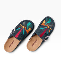 Minnetonka Buckle Clog
