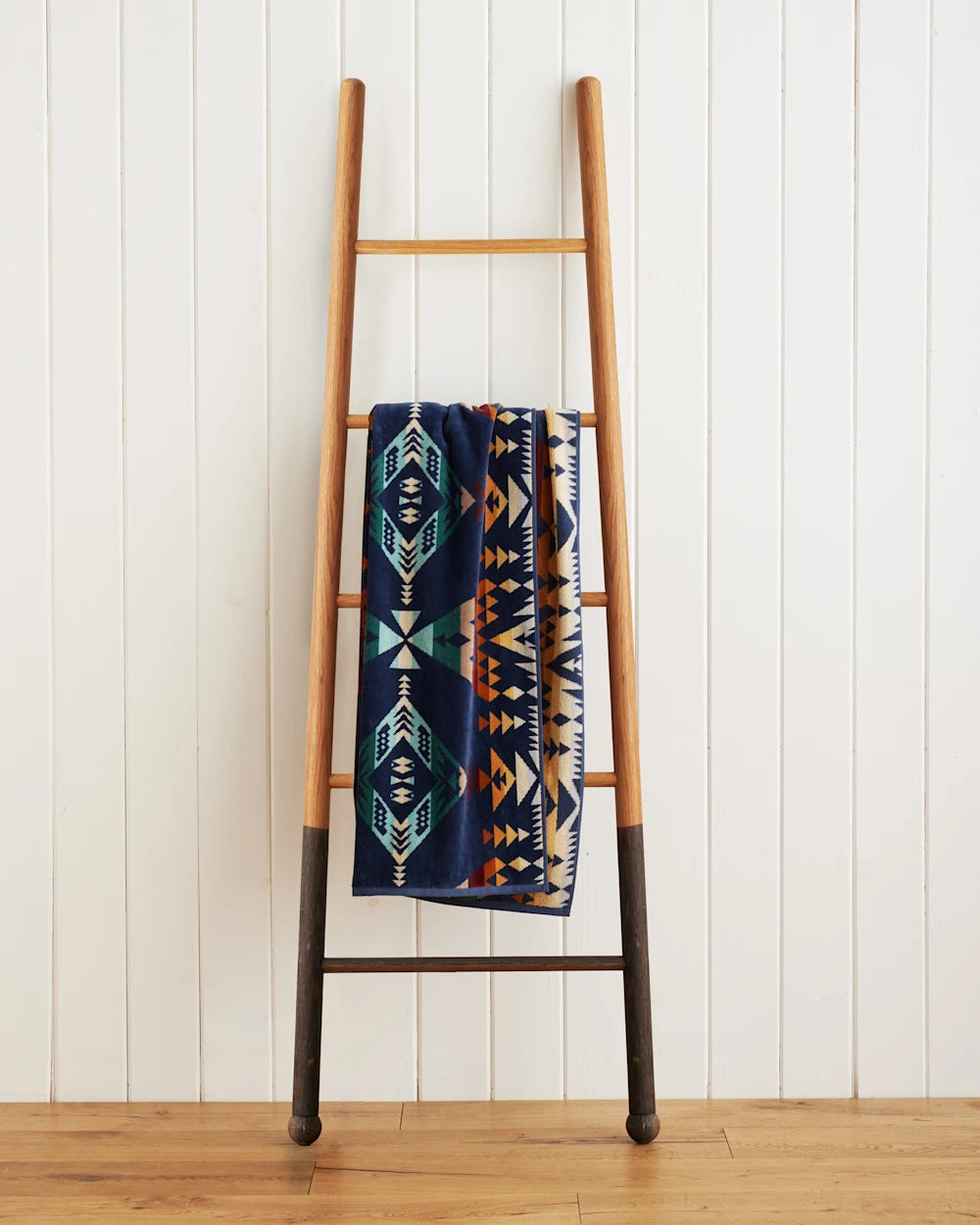 PENDLETON DIAMOND PEAK SPA TOWEL