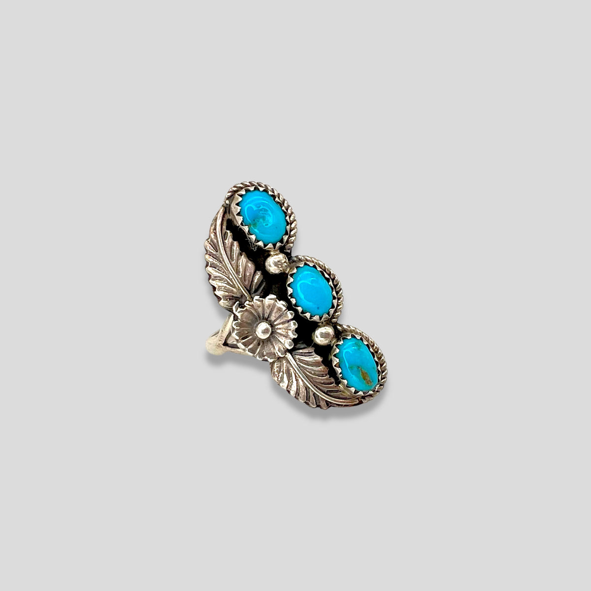 Vintage Turquoise and Sterling Silver Ring- Size 6