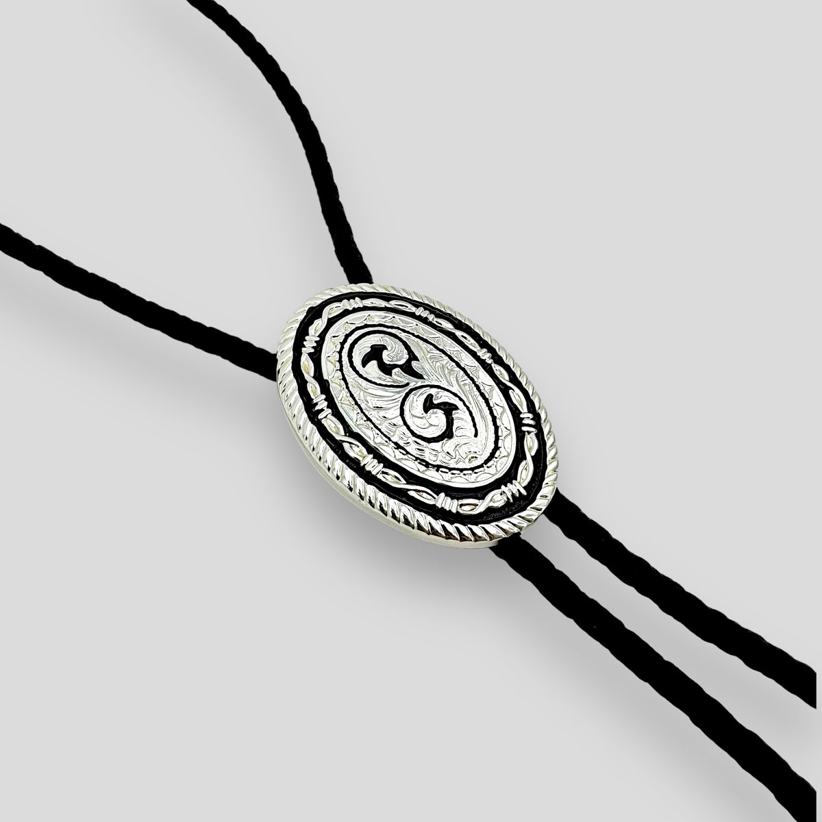 Silver Western Oval Bolo Tie